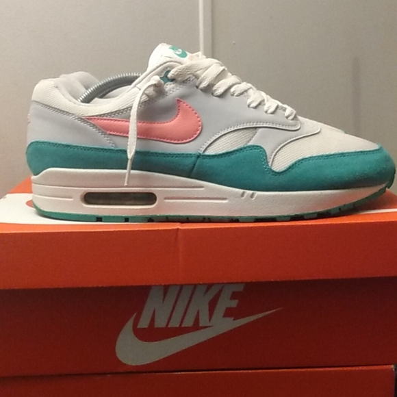 Nike Air Max 1  🍉's Vintage🔥 - Picture 3 of 14